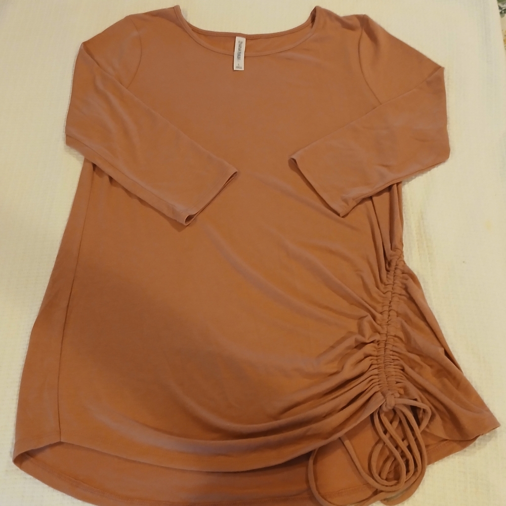 NWT Zenana Women's L Ruched Tan Top
